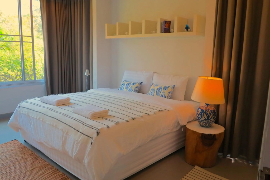Natural Villas -Front Samet - Beach front 3BR with Pool