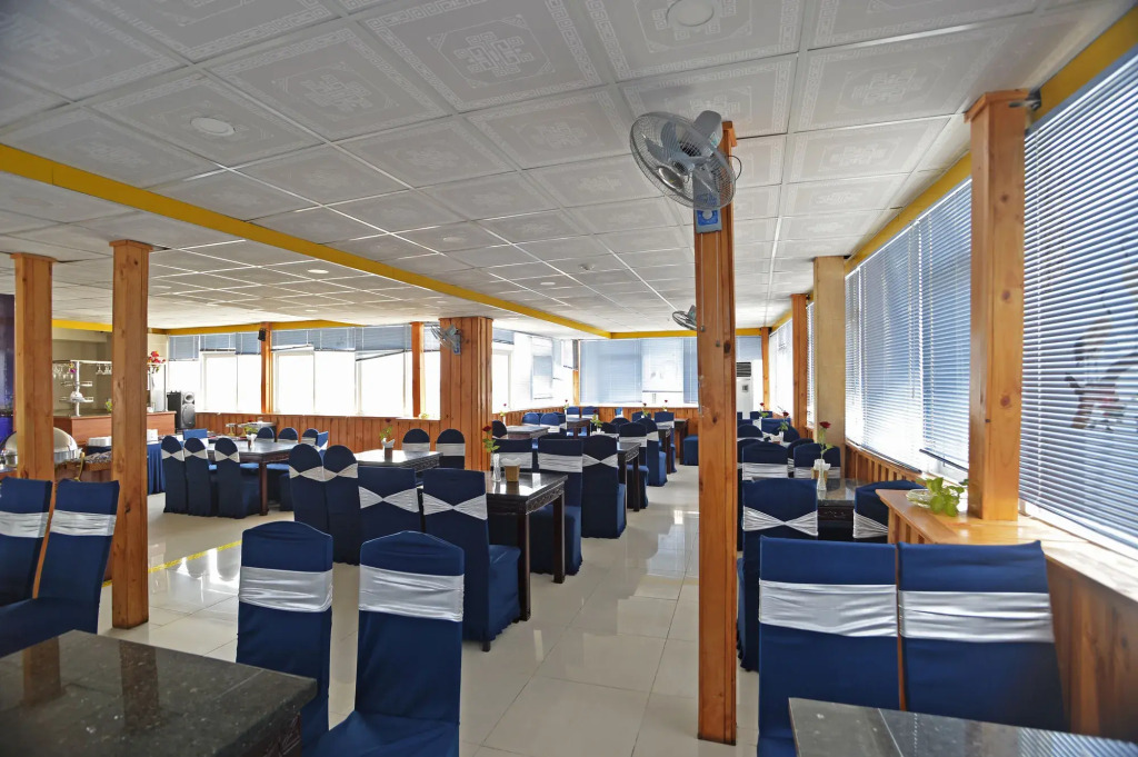 Boss Palace Hotel