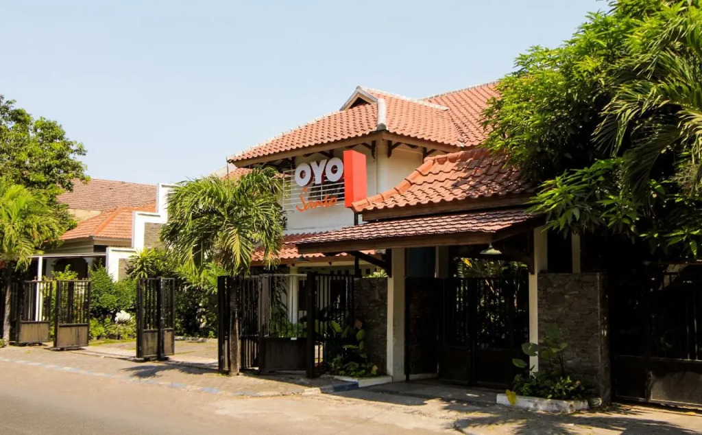 Santo Guest House