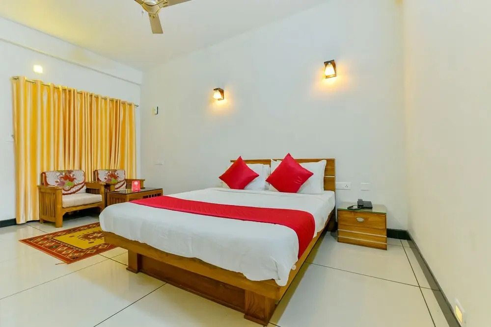 OYO 22757 Gokulam Heritage Plaza