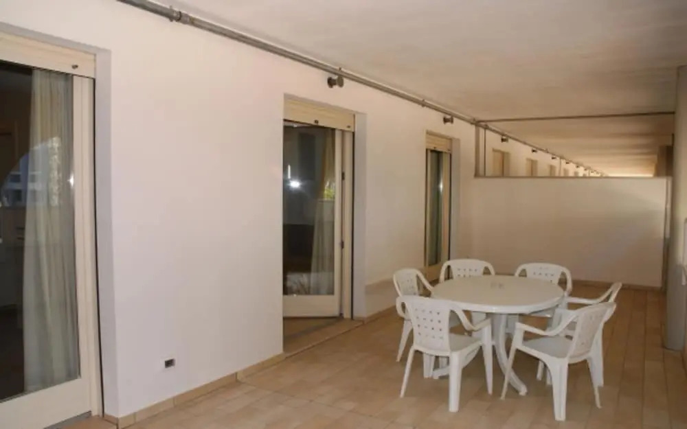 Welcoming Flat Next to the sea for up to 6 Guests