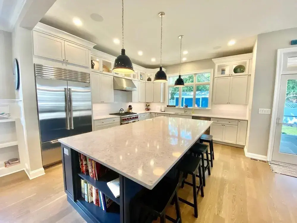 Scarborough Avenue 303