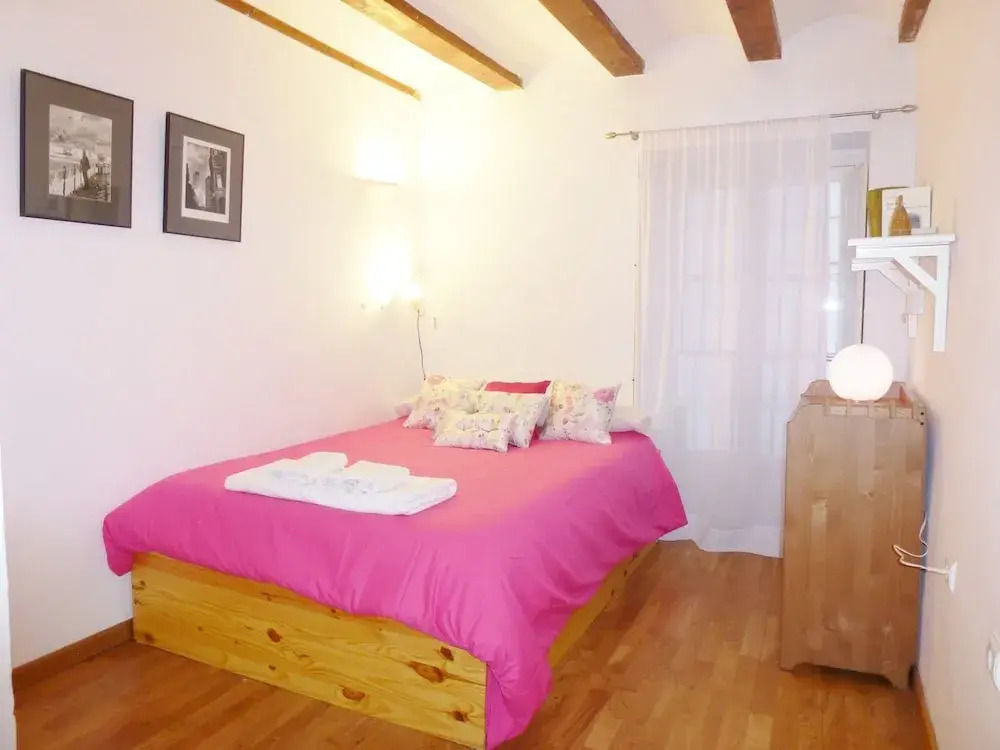 SingularStays Almudin