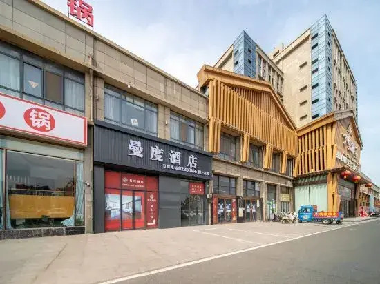Hotel Mando in Waterloo