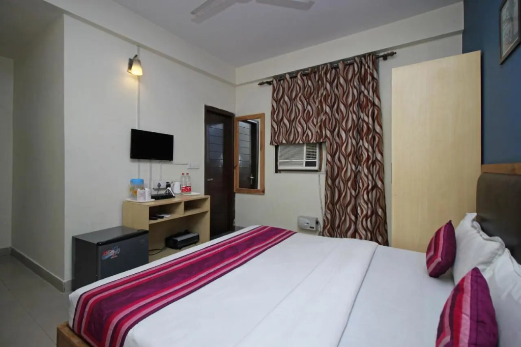 The Metro Star Hotel, Jasol