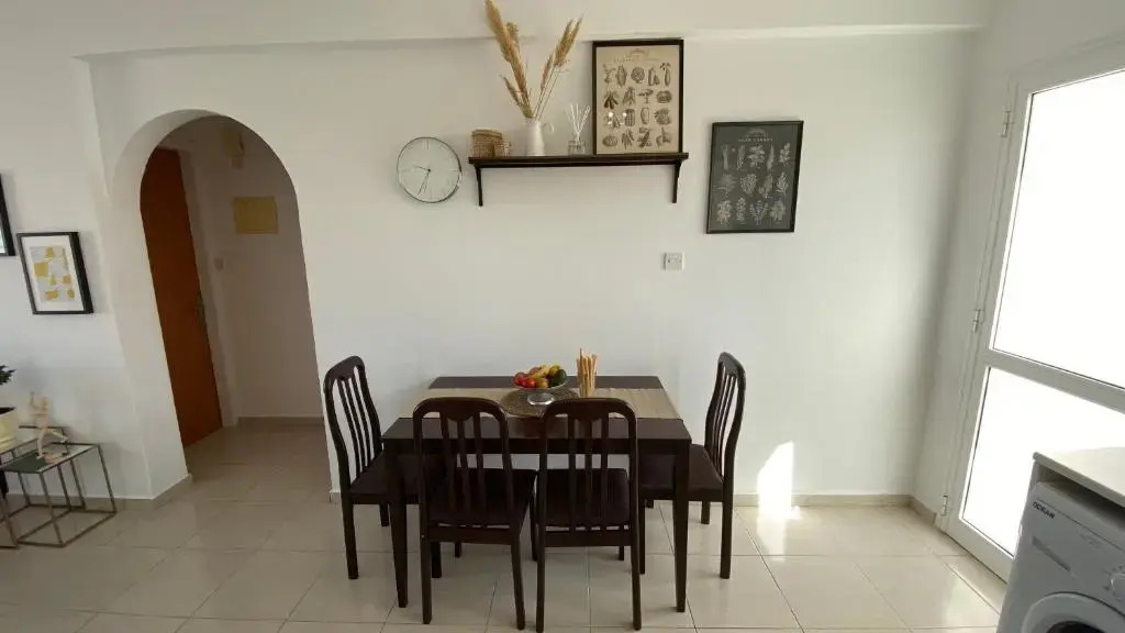 2 Bedroom Roof Terrace & Sea View Apartment
