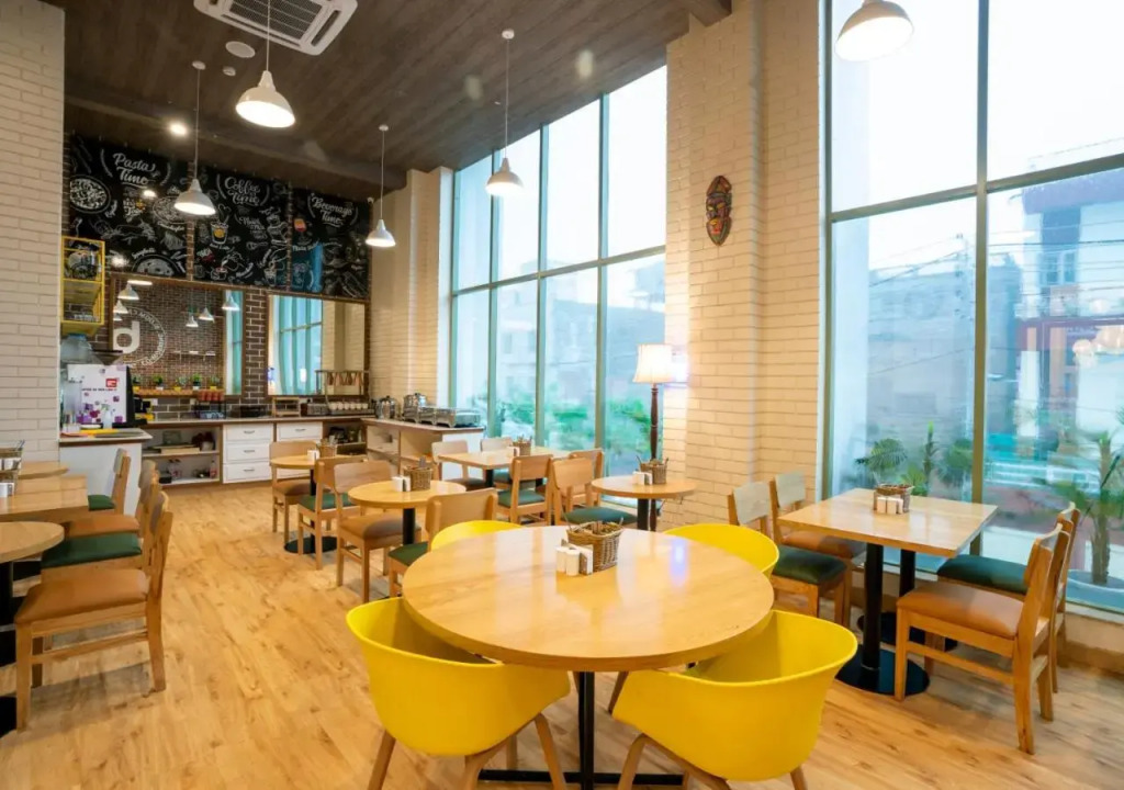 Bloom Hotel - Jammu