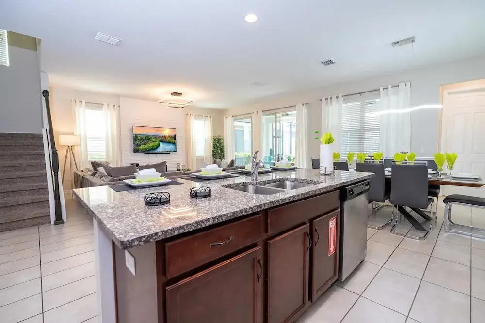 Stunning 4Bd w Pool Gameroom Solara Resort 9008