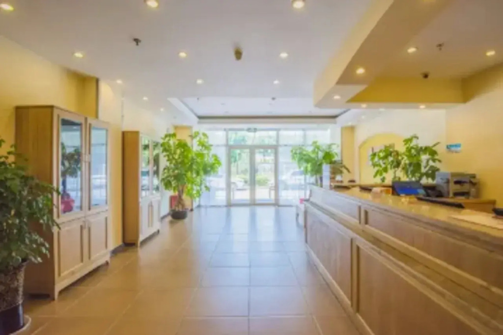 Home Inn (Xiamen Convention & Exhibition Center Lianqian West Road)