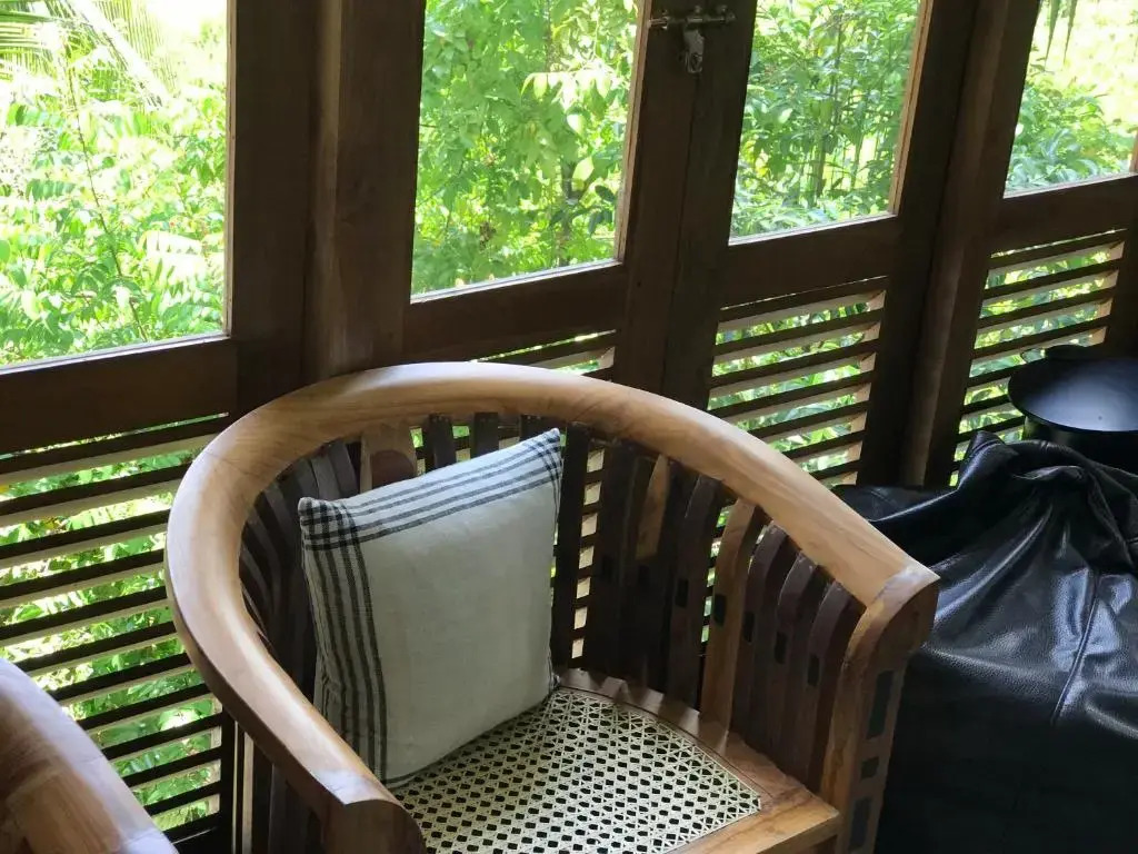 Villa Sooriya Weaving