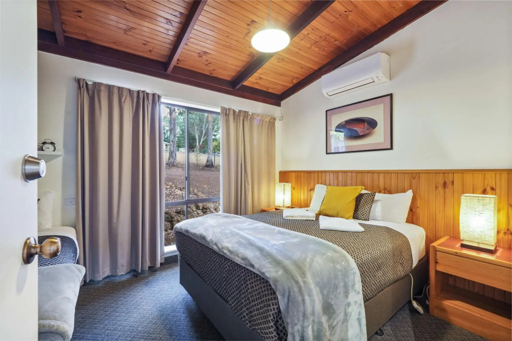 Forest Lodge Resort