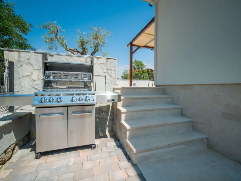 Holiday Home Ivana by Interhome