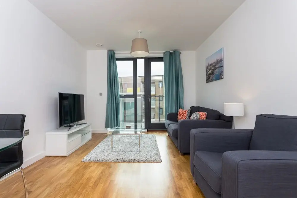 2 Bedroom Flat With Free Wifi