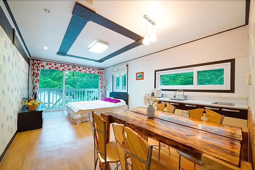 Yangyang Blue Sky Galaxy Pension