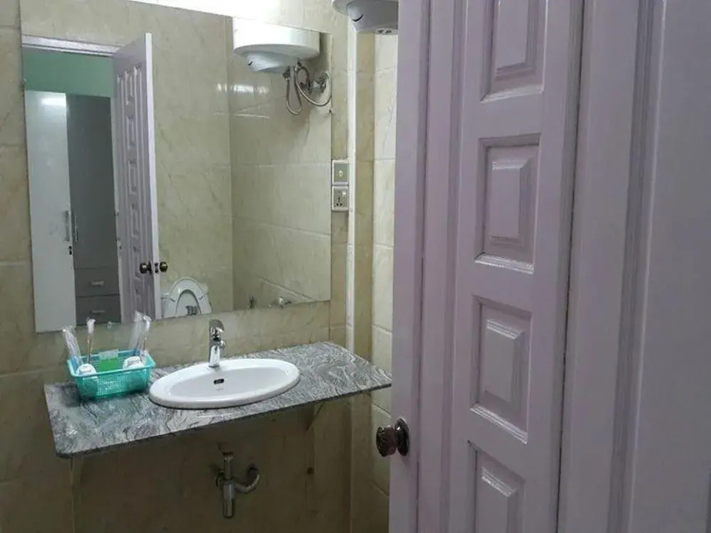 Royal Jasmine Hotel
