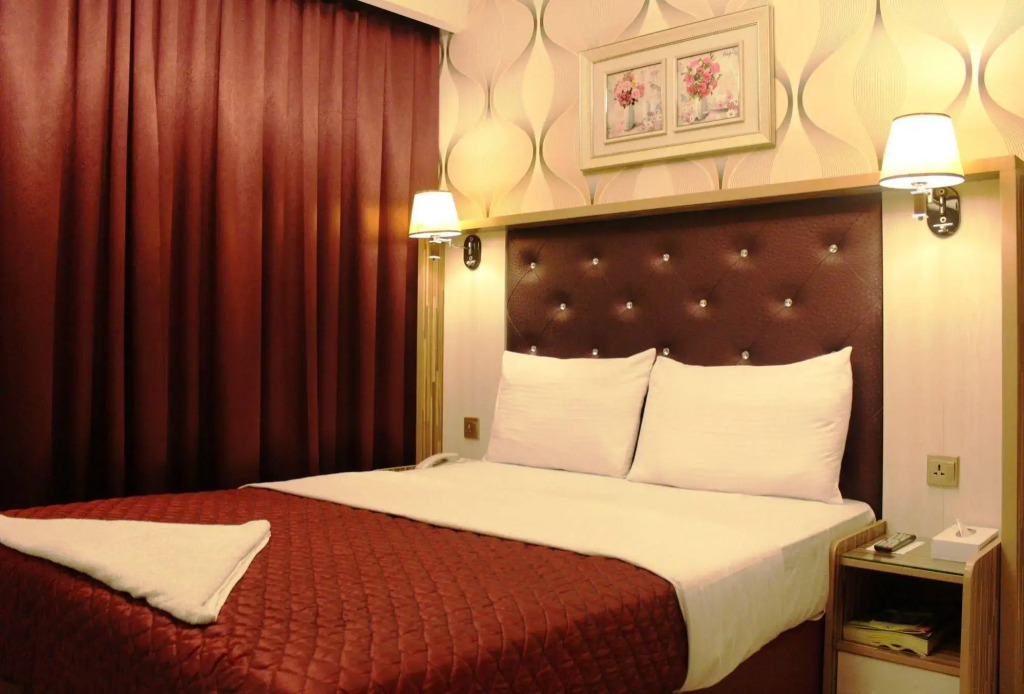 Sutchi Hotel