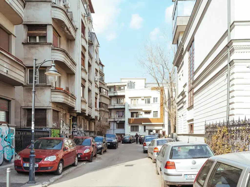 Alba Apartment on Calea Victoriei