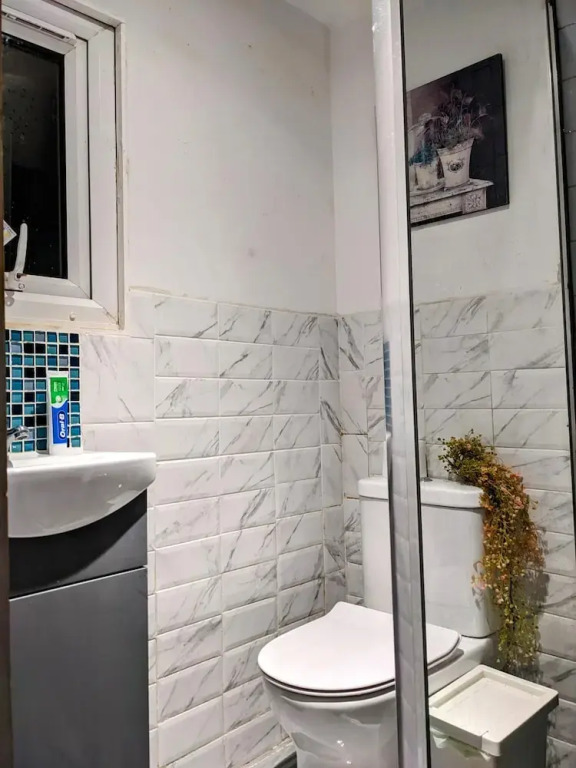Small 1-bed Apartment in London