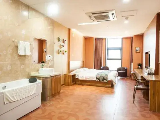 Yantai Venice Fashion Theme Hotel