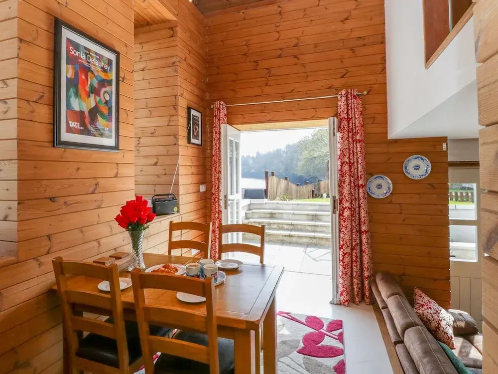 Avonside Cottage