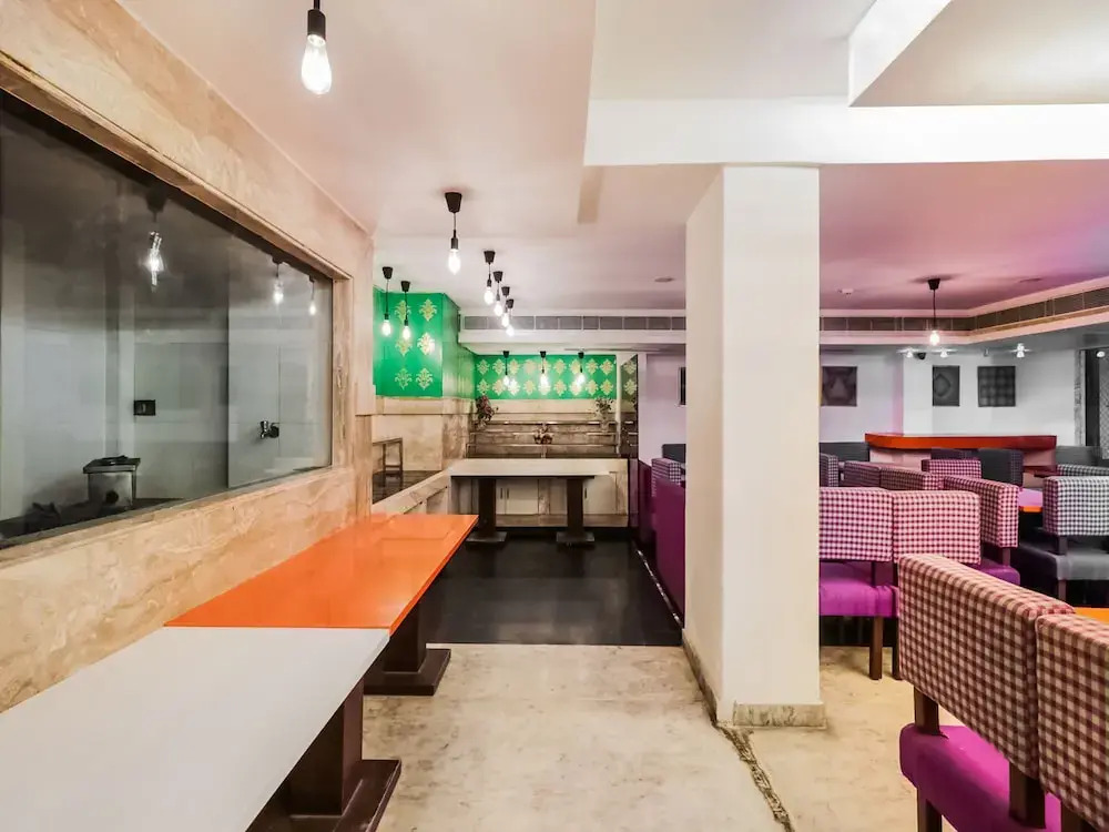 Oyo 36315 Miu Eco Hotel