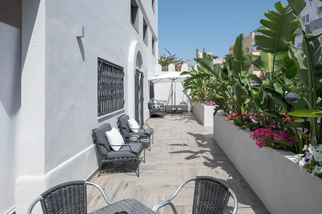 Hostal Costa