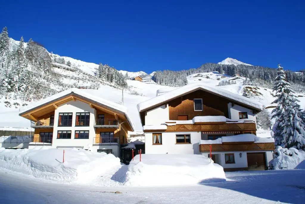 Alpina Appartements