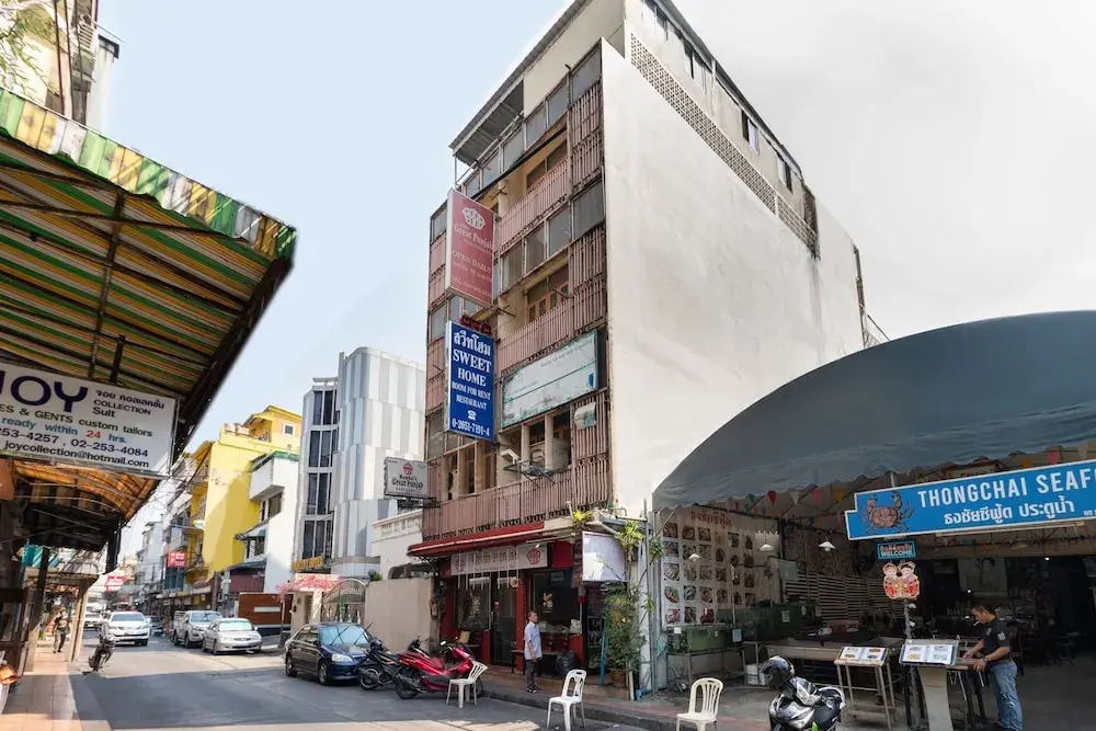 Sweethome Guest House by OYO Rooms