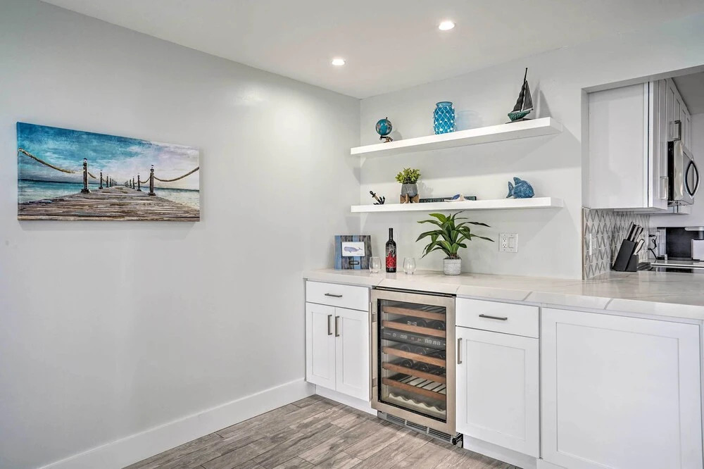 Waterfront Matlacha Home w/ Hot Tub & Grill!
