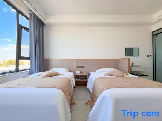 There is a cozy hotel in Dunhuang (Dunhuang Shazhou Night Market Branch