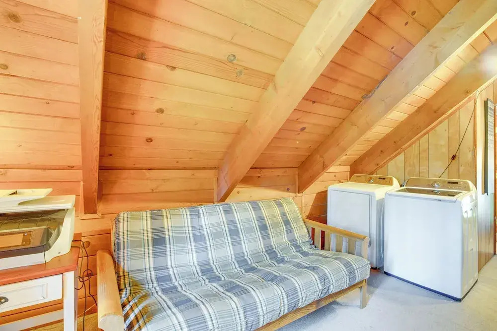 10 Mi to Ski Slopes: South Lake Tahoe Home