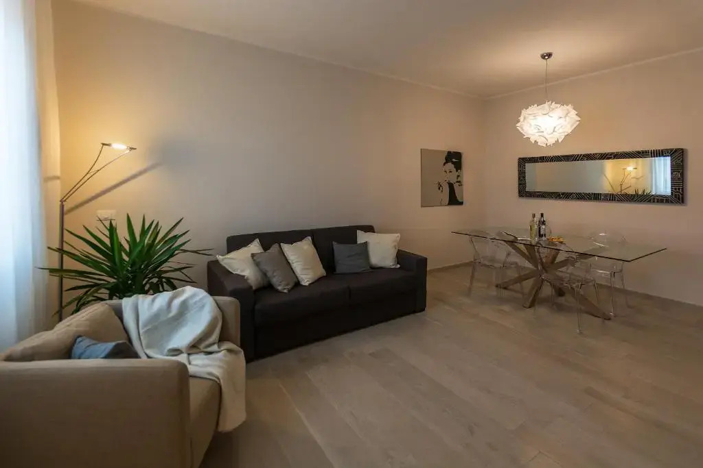 St. Vitale’s Basilic view elegant apartment