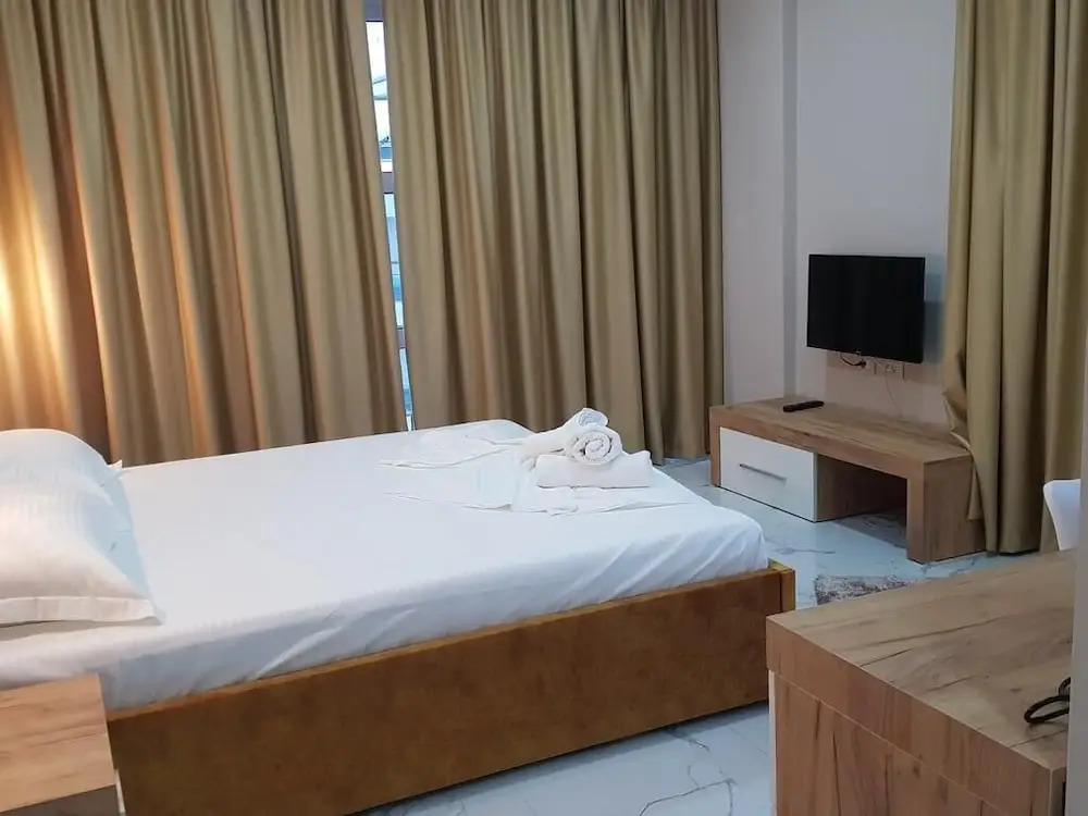Hotel IONI-AN Ksamil