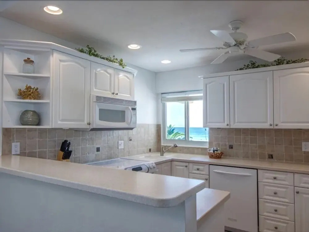 Jamaica Royale - T42 - 2 Br Condo