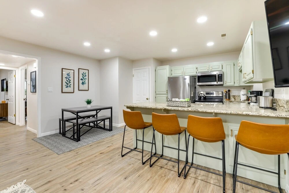 Modern Condo in St Georges Sports Village