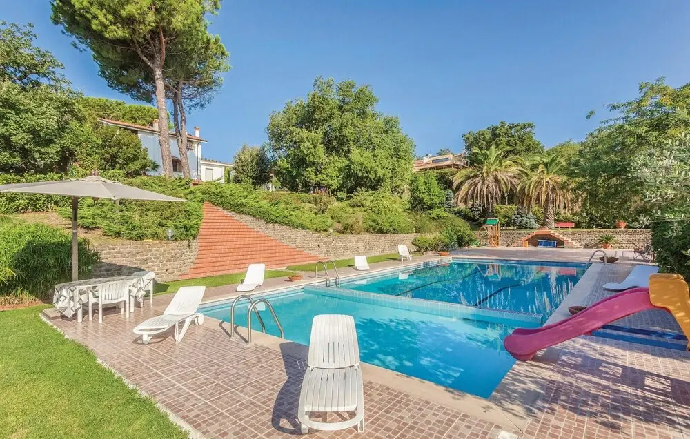 Cozy Home In Poggio Delle Ginestre