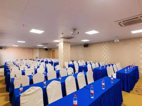 Vienna Hotel Shenzhen Longgang Ainan Road