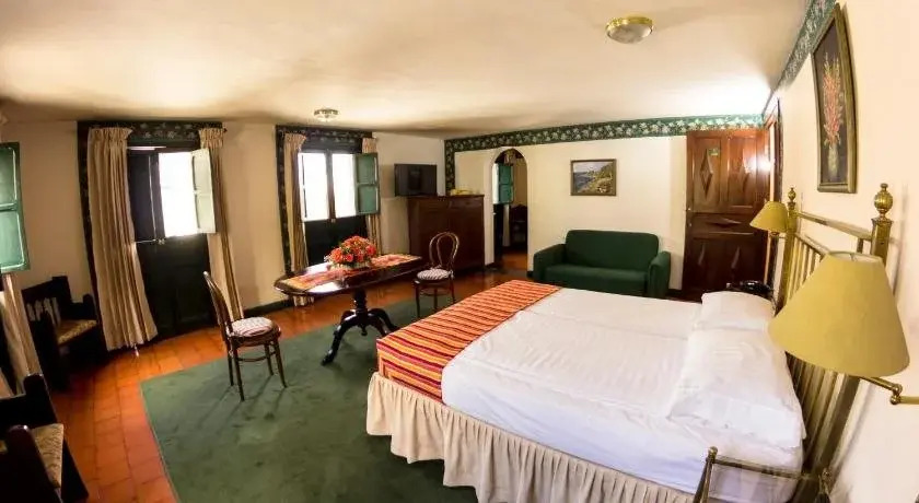 Hotel Los Balcones