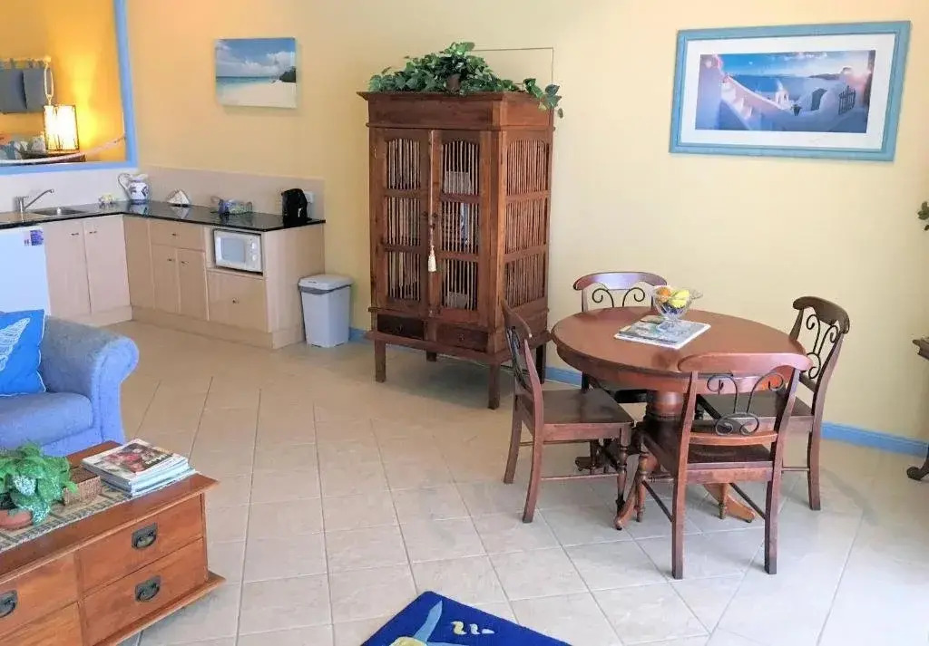 Beachfront Bliss for Two l Nova Escapes