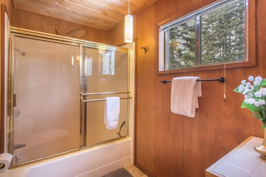 Mahogany by Avantstay Snowbird Cabin w/ Full Chamberlands Access!