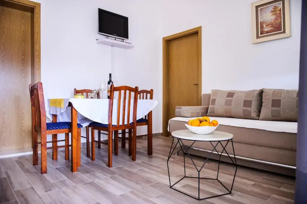Apartments Mila