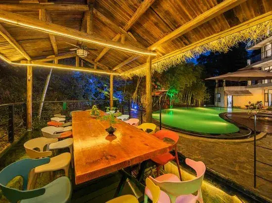 Bamboo and Suite by the River in MT.Mogan
