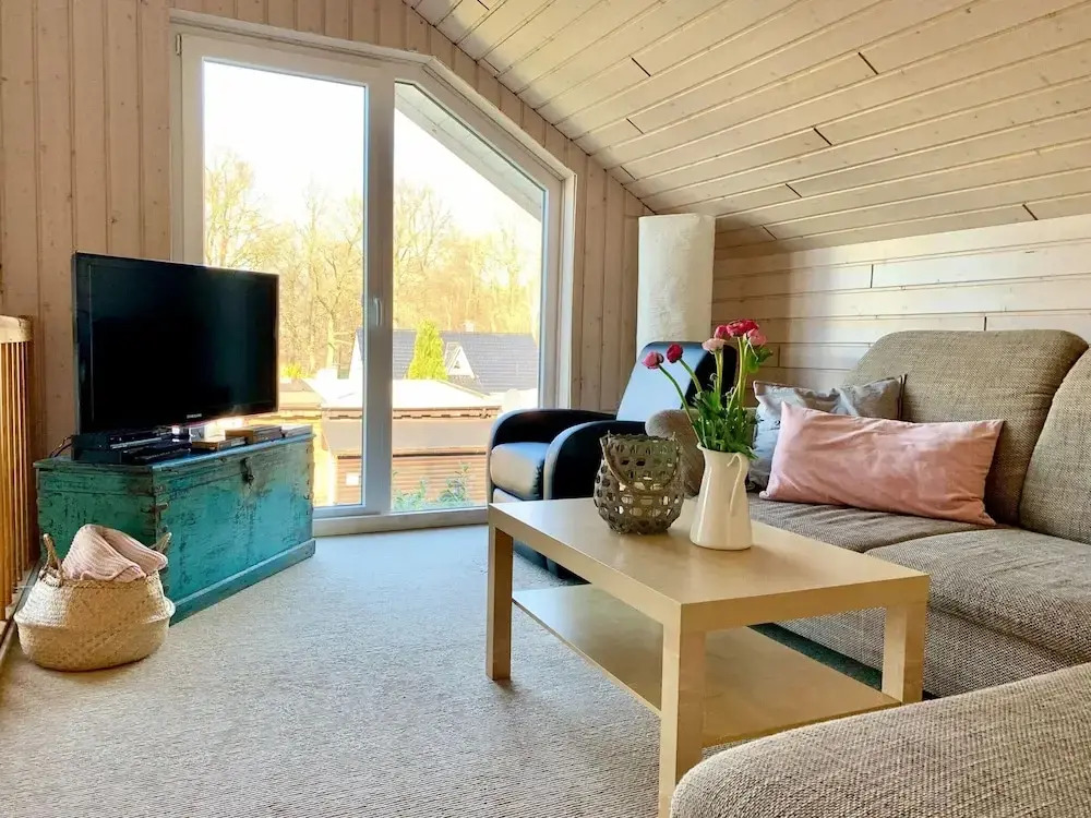 Holiday Home Seeblick With Sauna on Lake Dummer, Dummer