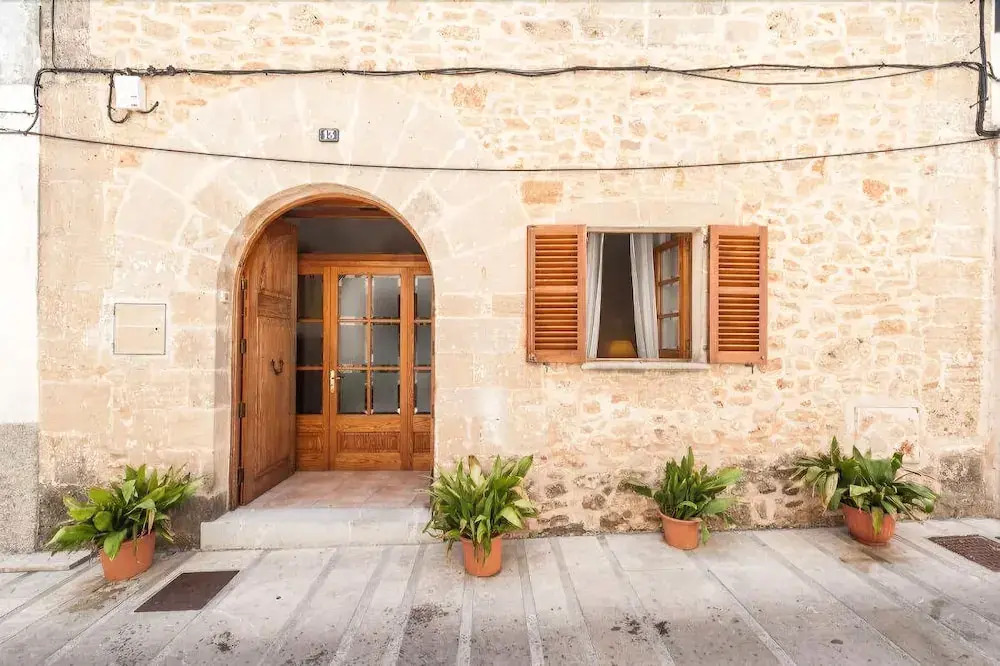 Ses Muralles Boutique House