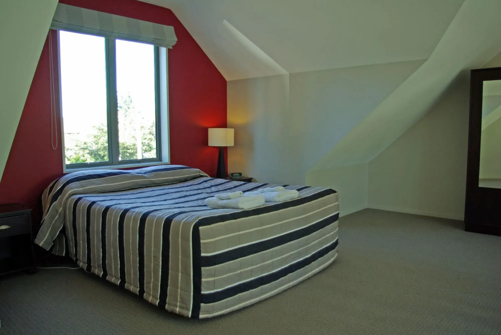 Hanmer Apartments