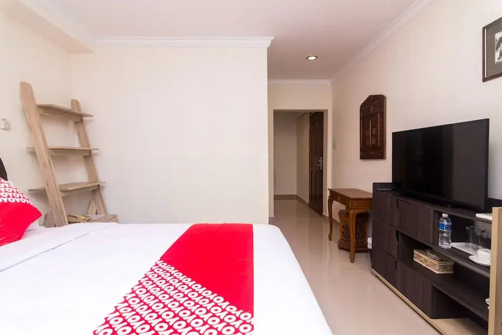 OYO 1771 Zeke Hotel