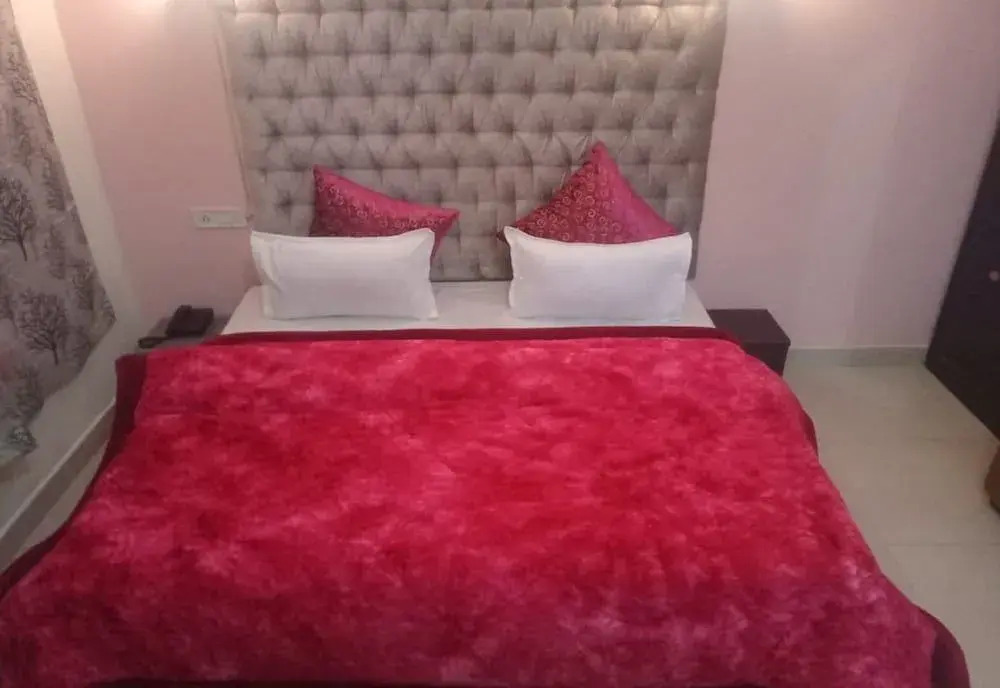 Sunflower Hostel & Hotel