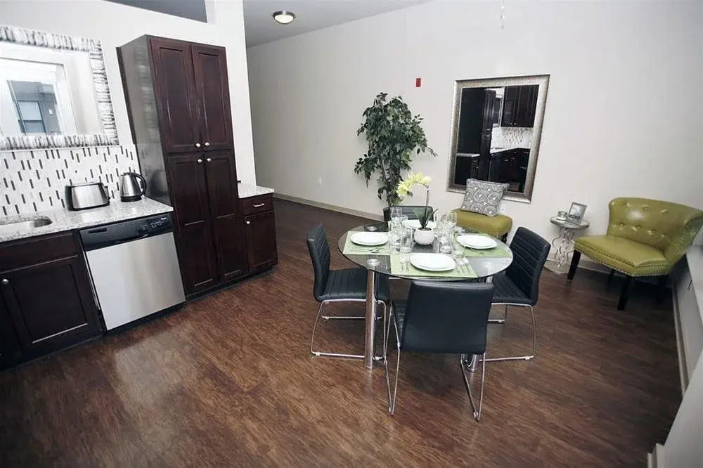 1505 Demonbreun By Sitsquare Suites