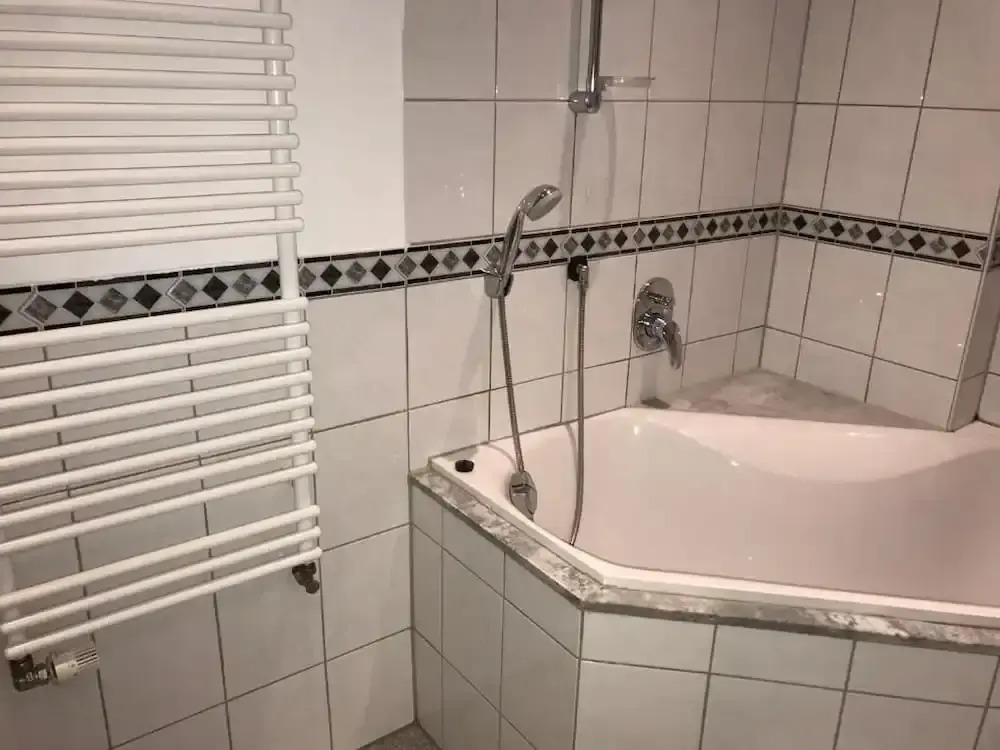 A&S Hostel Bonnerstr. 64
