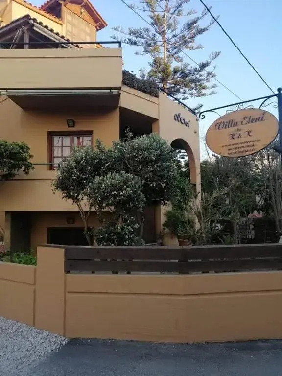 Villa Eleni Seaside Apartments-40 meters from Beach